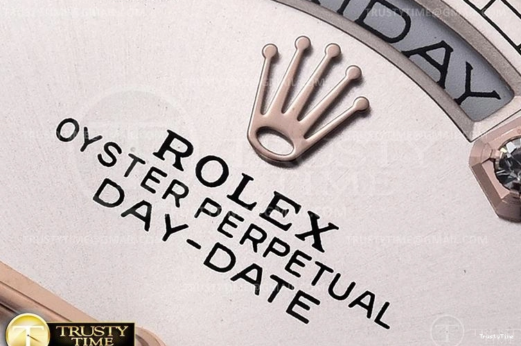 0714 RDD0219J – DayDate 36mm FreshLook 697